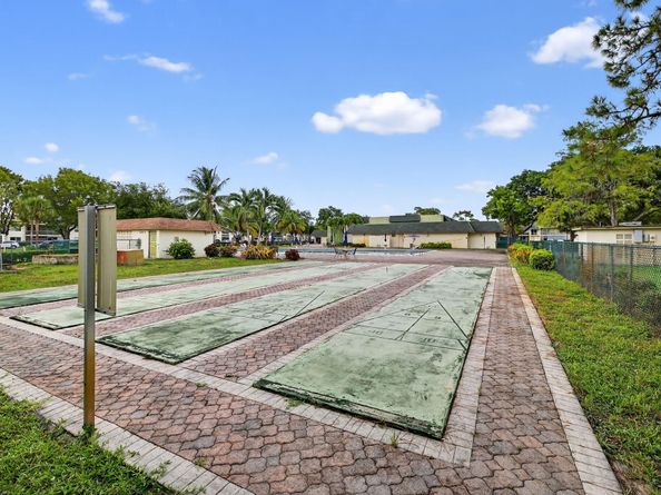 4113 NW 88th Ave 102, Coral Springs FL 33065
