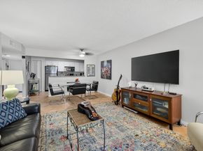 4113 NW 88th Ave 102, Coral Springs FL 33065