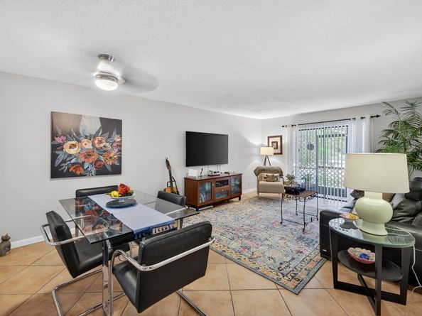 4113 NW 88th Ave 102, Coral Springs FL 33065