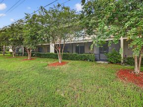 4113 NW 88th Ave 102, Coral Springs FL 33065