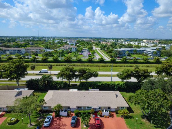 8652 Overset Lane, Boca Raton FL 33496