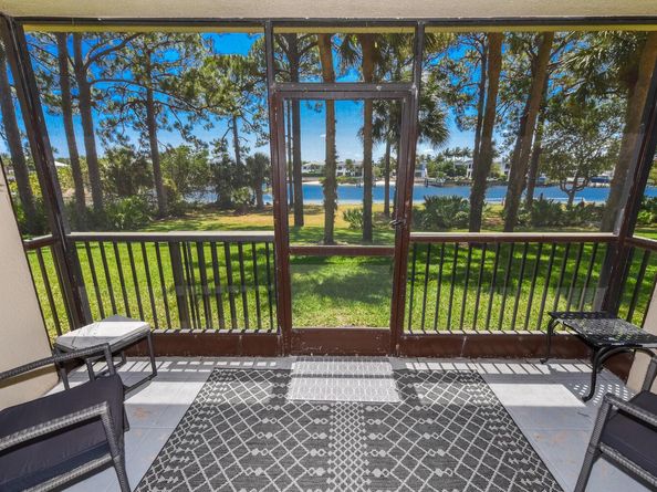 1001 Seafarer Circle 102, Jupiter FL 33477