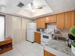 1110 S 29th Ave, Hollywood FL 33020