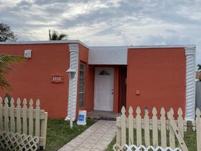1110 S 29th Ave, Hollywood FL 33020