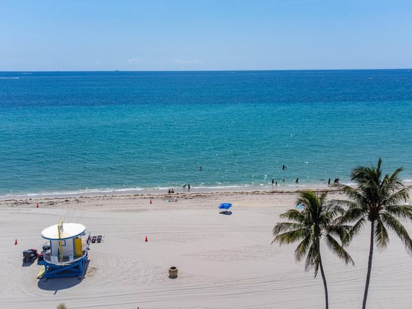 1049 Van Buren Street, Hollywood FL 33019