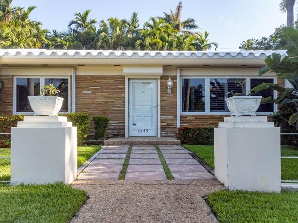 1049 Van Buren Street, Hollywood FL 33019