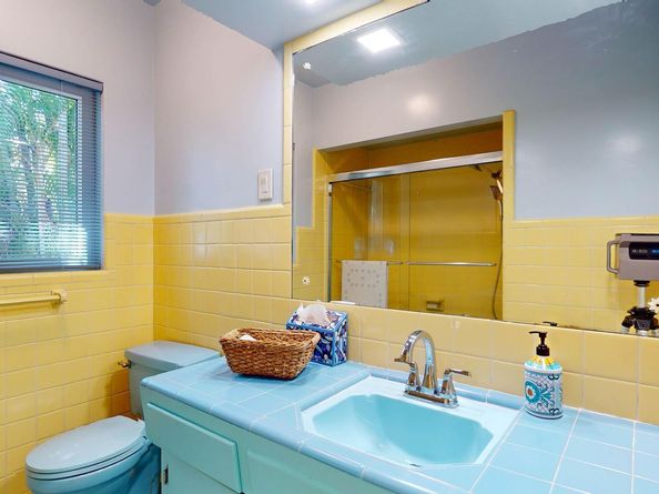 1049 Van Buren Street, Hollywood FL 33019
