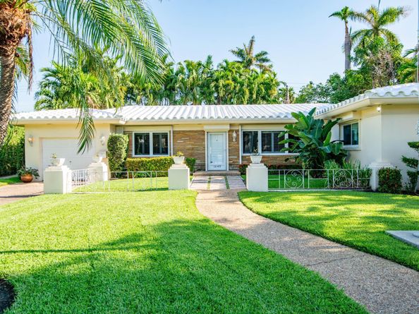 1049 Van Buren Street, Hollywood FL 33019