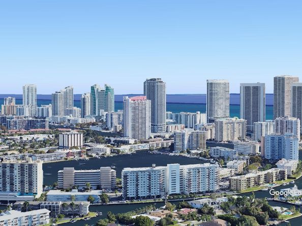 1049 Van Buren Street, Hollywood FL 33019