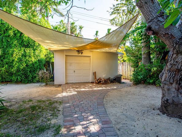 1049 Van Buren Street, Hollywood FL 33019