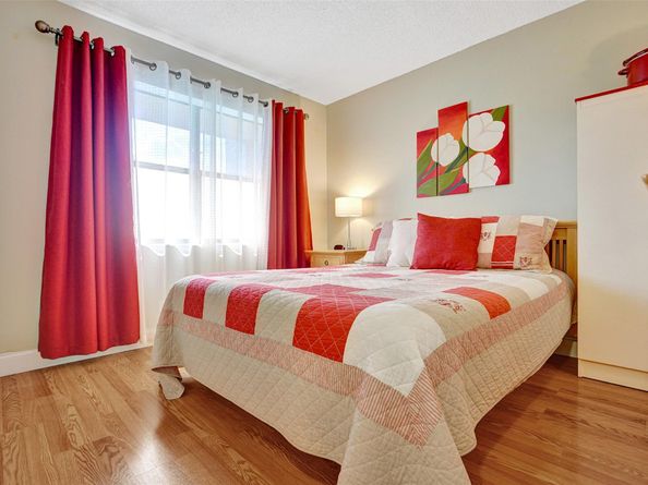 10467 Sunrise Lakes Blvd 210, Sunrise FL 33322