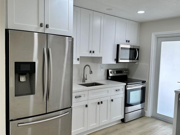 1811 SW 21st St, Fort Lauderdale FL 33315