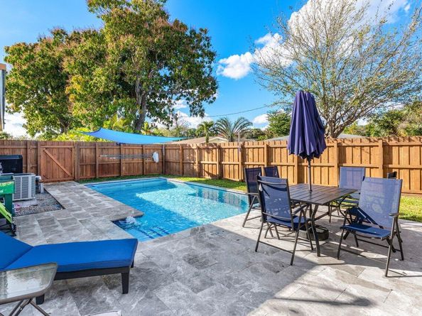 4780 NE 8th Terrace, Oakland Park FL 33334