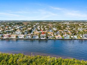 7212 NE 8th Drive, Boca Raton FL 33487