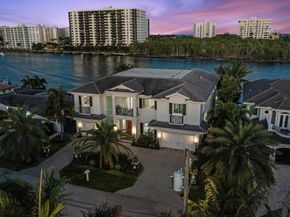 7212 NE 8th Drive, Boca Raton FL 33487