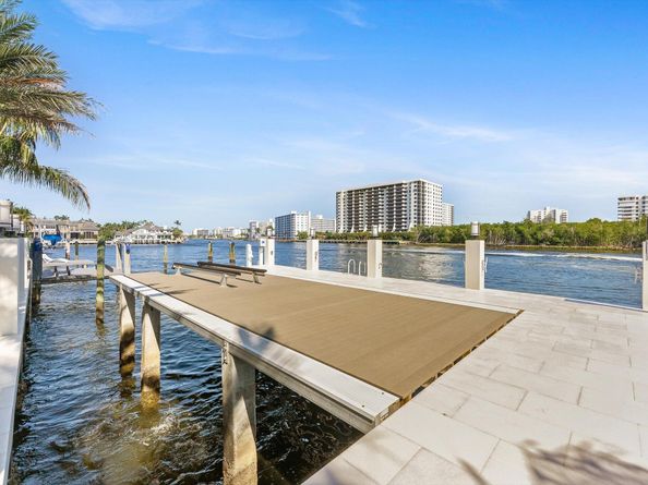 7212 NE 8th Drive, Boca Raton FL 33487