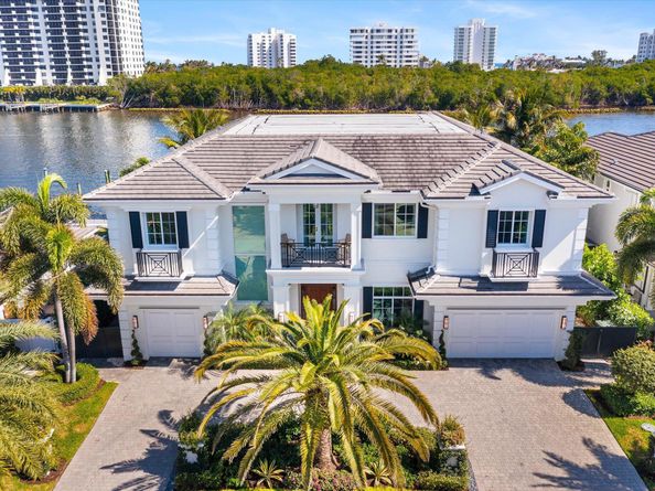 7212 NE 8th Drive, Boca Raton FL 33487