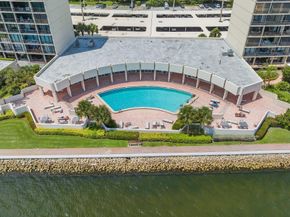 134 Lakeshore Drive 316, North Palm Beach FL 33408