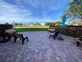 19 Ashby A 19, Deerfield Beach FL 33442