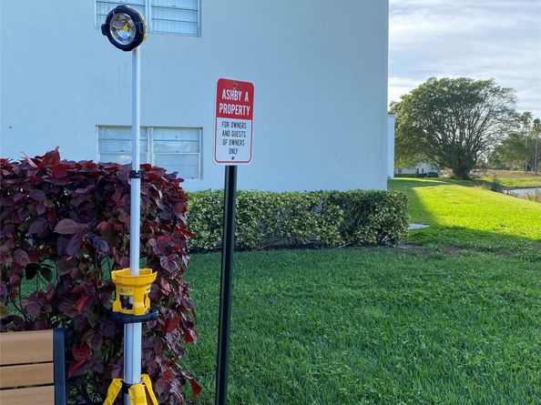 19 Ashby A 19, Deerfield Beach FL 33442