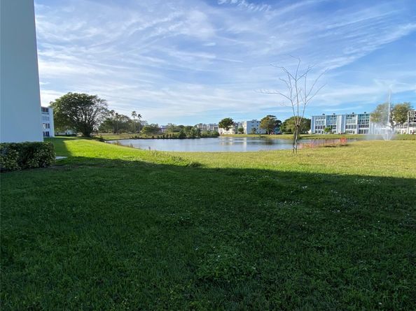 19 Ashby A 19, Deerfield Beach FL 33442