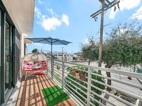 1110 Lucerne Avenue B, Lake Worth Beach FL 33460