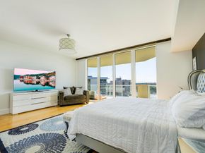 1063 Hillsboro Mile 703, Hillsboro Beach FL 33062