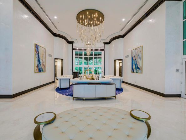 1063 Hillsboro Mile 703, Hillsboro Beach FL 33062