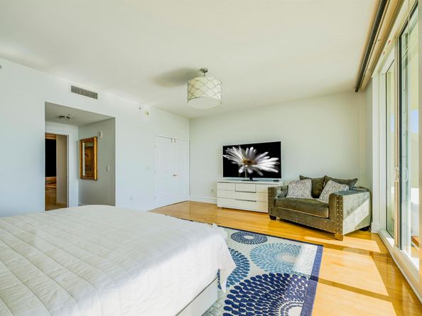 1063 Hillsboro Mile 703, Hillsboro Beach FL 33062