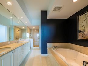 1063 Hillsboro Mile 703, Hillsboro Beach FL 33062