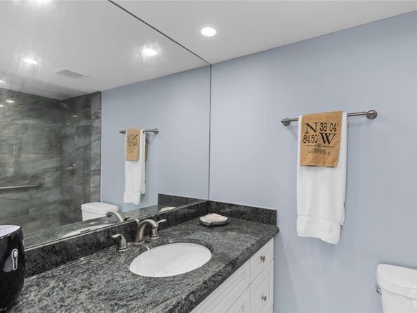 77 S Birch Rd 12C, Fort Lauderdale FL 33316