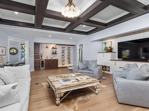 39 Country Road S, Village Of Golf FL 33436