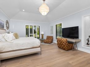 39 Country Road S, Village Of Golf FL 33436