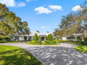39 Country Road S, Village Of Golf FL 33436