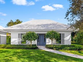 39 Country Road S, Village Of Golf FL 33436