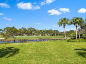 39 Country Road S, Village Of Golf FL 33436