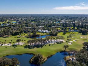 39 Country Road S, Village Of Golf FL 33436
