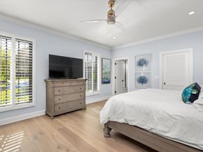 39 Country Road S, Village Of Golf FL 33436