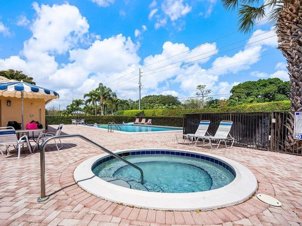 6053 Petaluma Drive, Boca Raton FL 33433