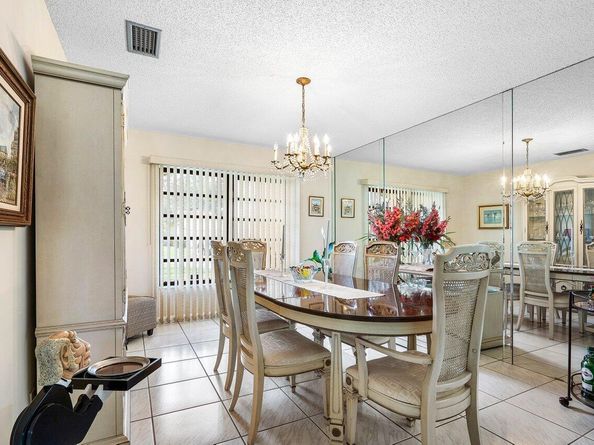 6053 Petaluma Drive, Boca Raton FL 33433