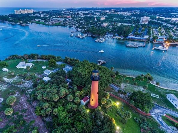 1523 Berkshire Avenue, Jupiter FL 33469