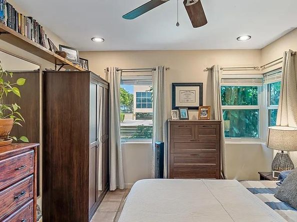 400 45th St, West Palm Beach FL 33407