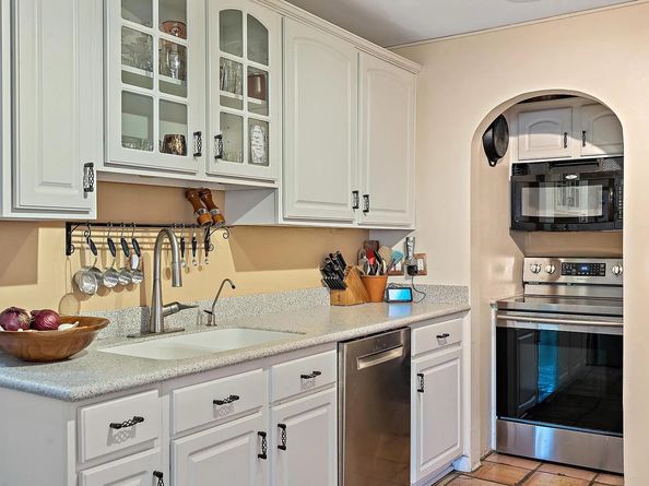 400 45th St, West Palm Beach FL 33407