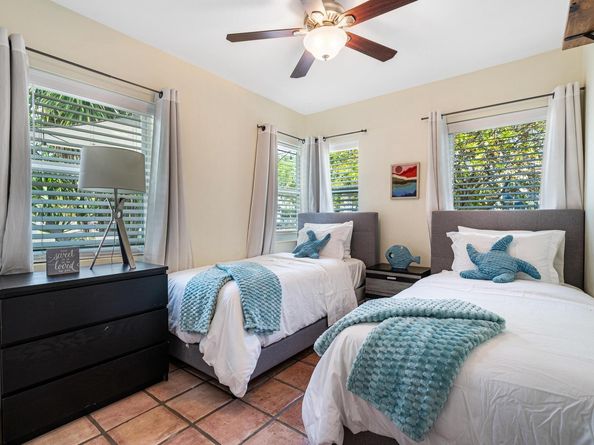 400 45th St, West Palm Beach FL 33407