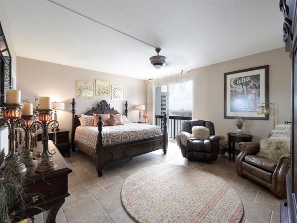 108 Lakeshore Drive 38T, North Palm Beach FL 33408