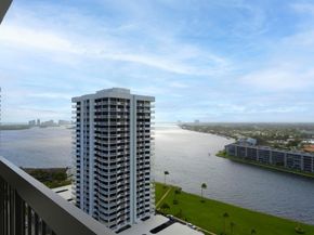 108 Lakeshore Drive 38T, North Palm Beach FL 33408