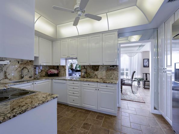108 Lakeshore Drive 38T, North Palm Beach FL 33408