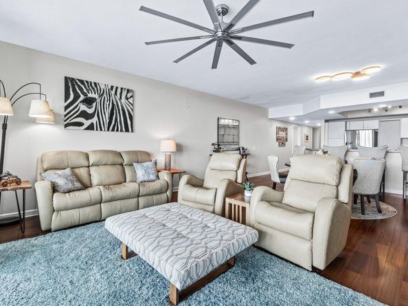 2640 Lake Shore Drive 908, Riviera Beach FL 33404