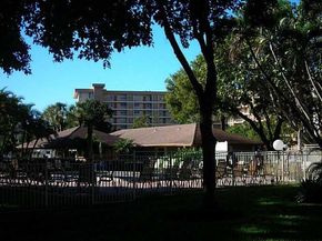 2600 S Course Dr 502, Pompano Beach FL 33069