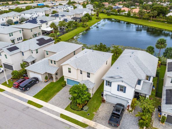 1822 Lake Cove Drive, Lake Worth Beach FL 33460